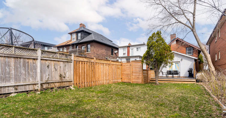 108 Wheatfield Road, Toronto, ON, M8V 2P8 - 32