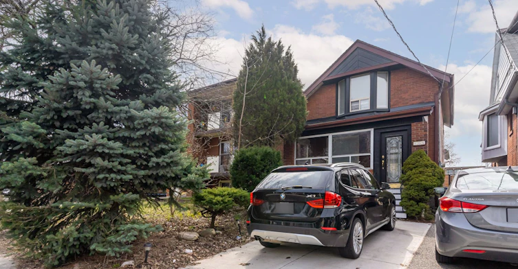 108 Wheatfield Road, Toronto, ON, M8V 2P8