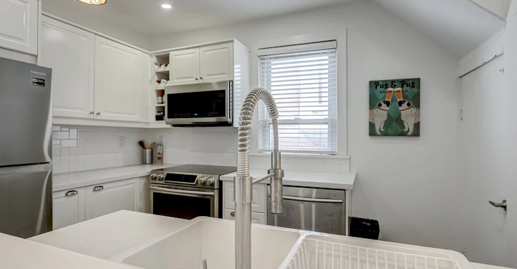 108 Wheatfield Road, Toronto, ON, M8V 2P8 - 11