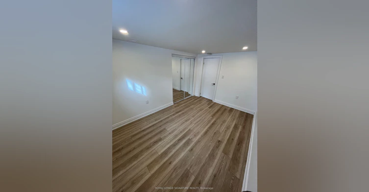 Lower-54 Riverdale Drive, Toronto, ON, M9V 2T3 - 10