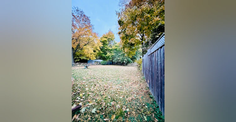 Lower-54 Riverdale Drive, Toronto, ON, M9V 2T3 - 16