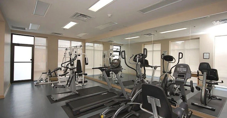 TH 105-220 Forum Drive, Mississauga, ON, L4Z 4K1 - 21
