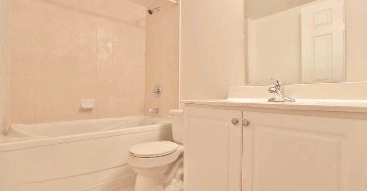 TH 105-220 Forum Drive, Mississauga, ON, L4Z 4K1 - 15