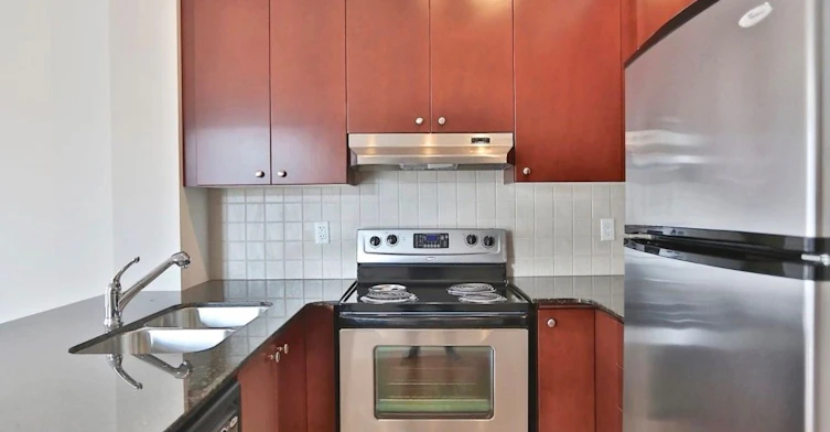 TH 105-220 Forum Drive, Mississauga, ON, L4Z 4K1 - 7