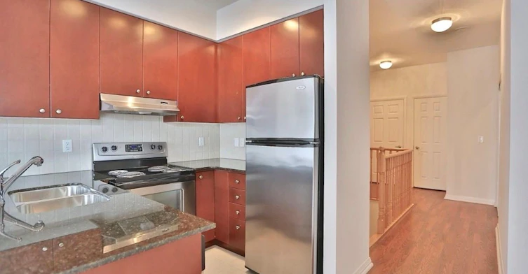 TH 105-220 Forum Drive, Mississauga, ON, L4Z 4K1 - 8