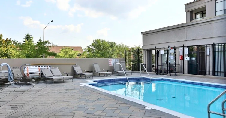 TH 105-220 Forum Drive, Mississauga, ON, L4Z 4K1 - 23