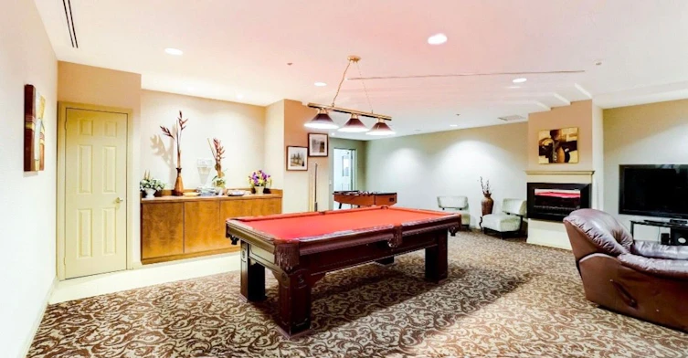 TH 105-220 Forum Drive, Mississauga, ON, L4Z 4K1 - 27