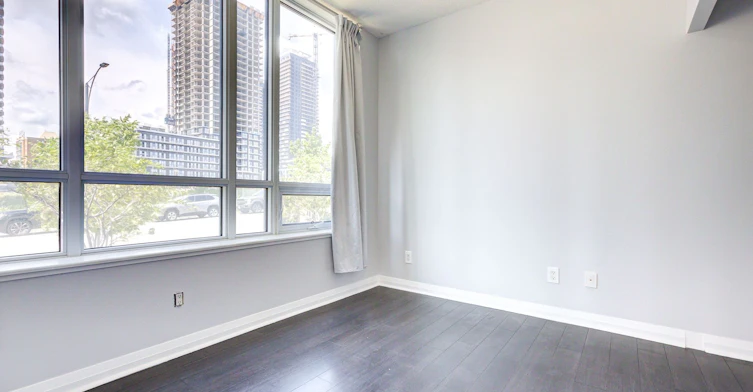 101-55 Eglinton Avenue W, Mississauga, ON, L5R 0E4 - 11