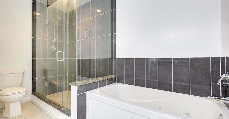 101-55 Eglinton Avenue W, Mississauga, ON, L5R 0E4 - 20