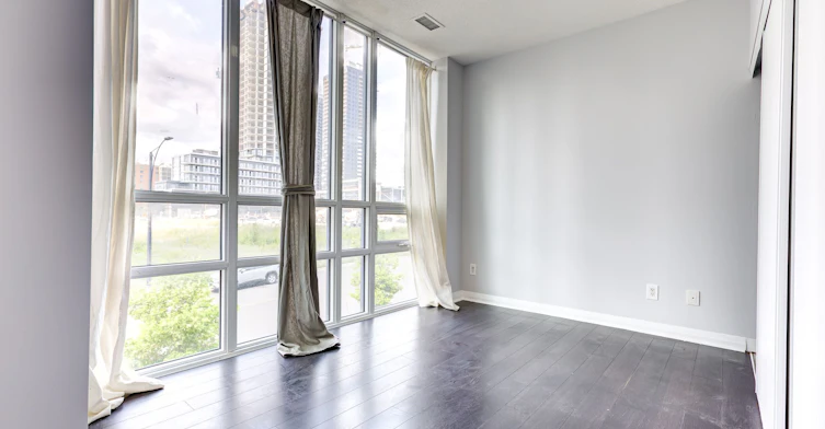 101-55 Eglinton Avenue W, Mississauga, ON, L5R 0E4 - 21