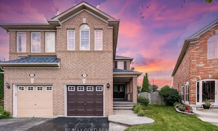 76 Secord Crescent