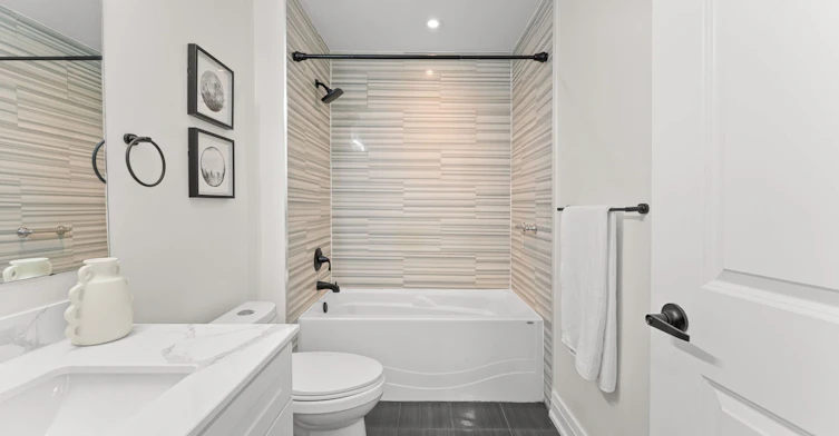 17 Harrison Avenue, Mississauga, ON, L5H 2N8 - 26