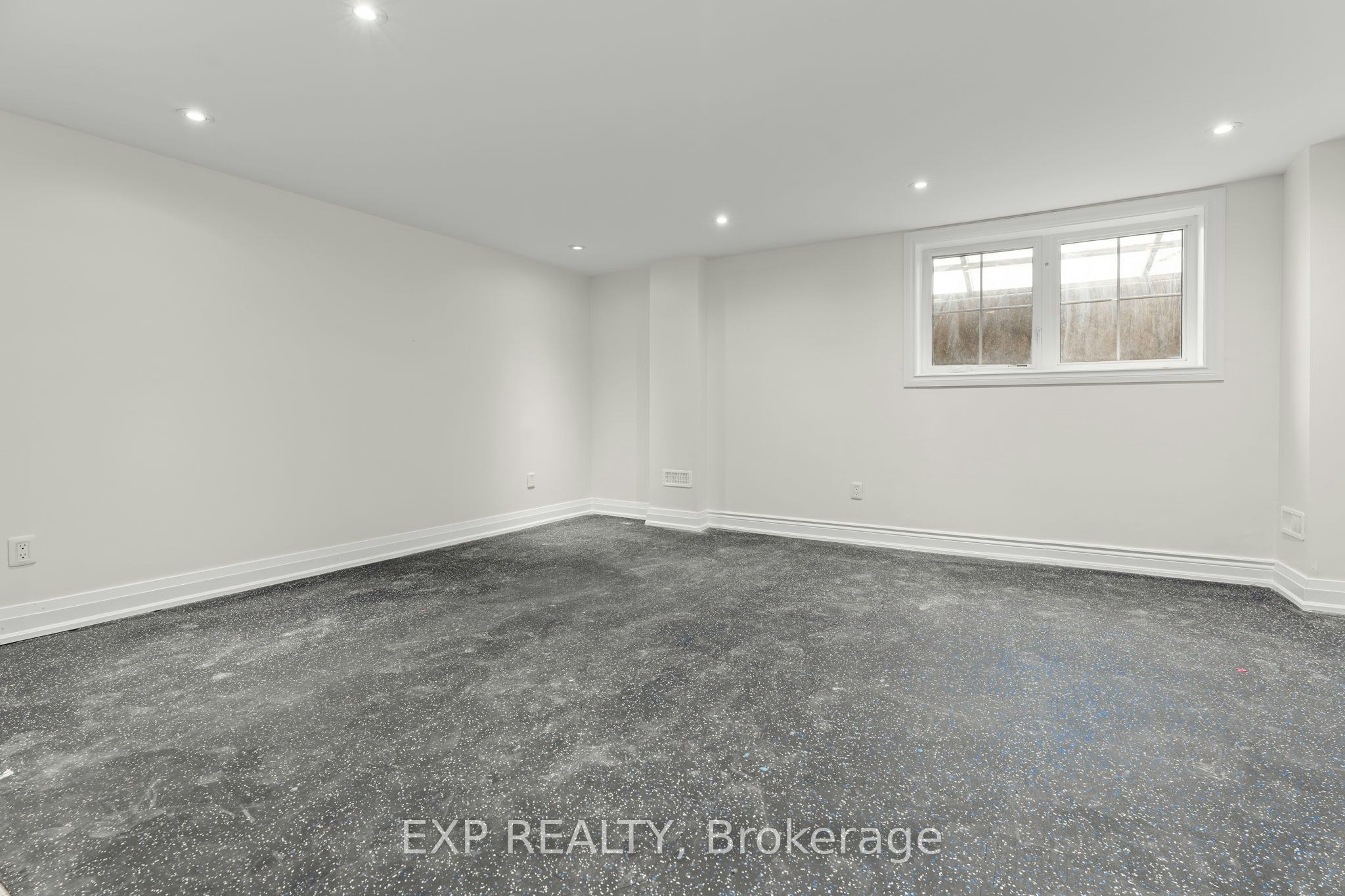 17 Harrison Avenue, Mississauga, ON, L5H 2N8 - 33