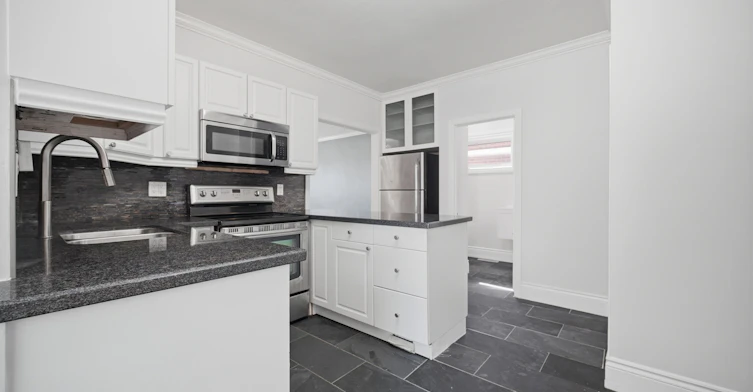 1052 Alexandra Avenue, Mississauga, ON, L5E 1Z8 - 15