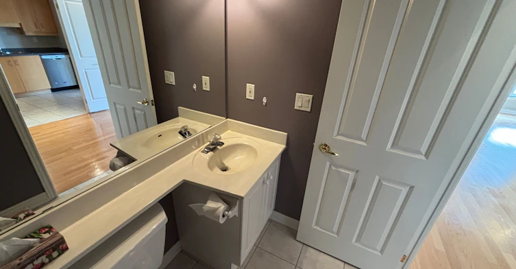 405-60 Old Mill Road, Oakville, ON, L6J 7V9 - 22