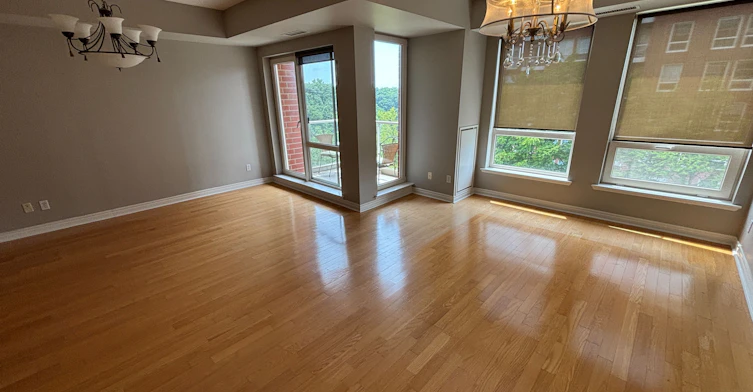405-60 Old Mill Road, Oakville, ON, L6J 7V9 - 7