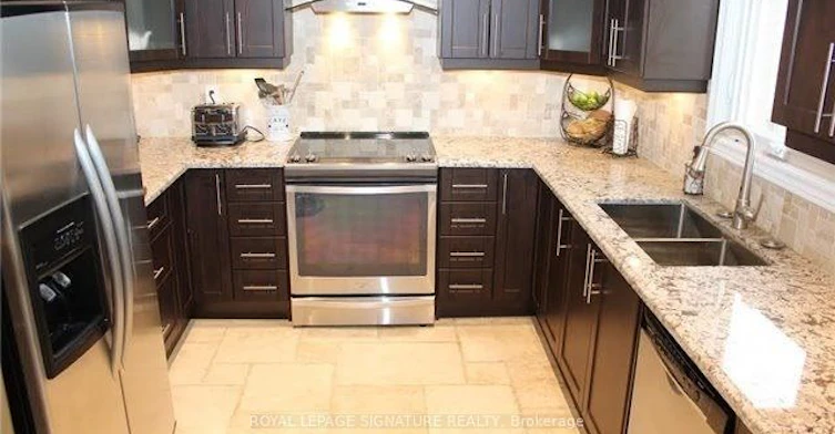 3140 Keynes Crescent, Mississauga, ON, L5N 3A1 - 3