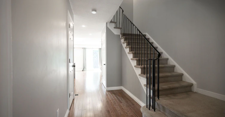 447 Ontario Street, Milton, ON, L9T 3J4 - 4