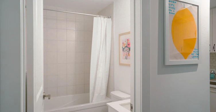 154-1095 Douglas Mccurdy Common, Mississauga, ON, L5G 0C6 - 3