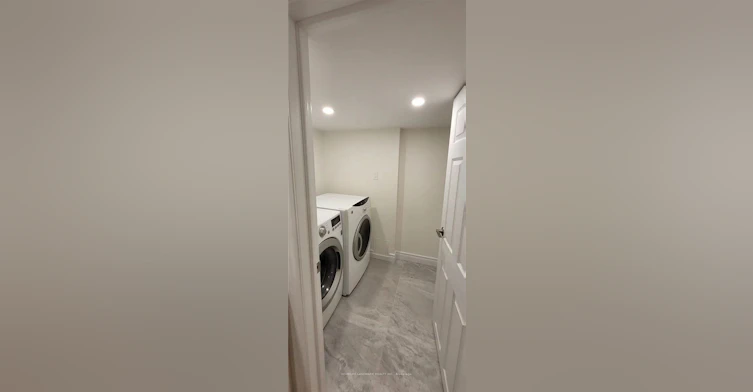 2564 Comet Court, Mississauga, ON, L5K 2R4 - 12