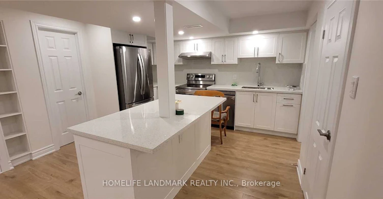 2564 Comet Court, Mississauga, ON, L5K 2R4 - 5