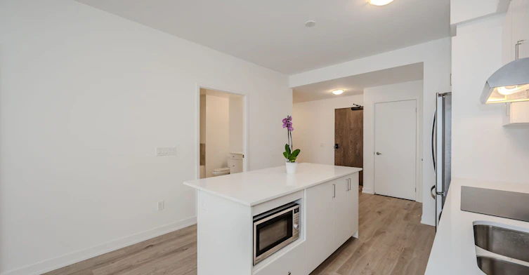 1106-1035 Southdown Road, Mississauga, ON, L5J 0A1 - 5