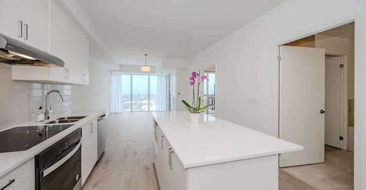 1106-1035 Southdown Road, Mississauga, ON, L5J 0A1 - 4