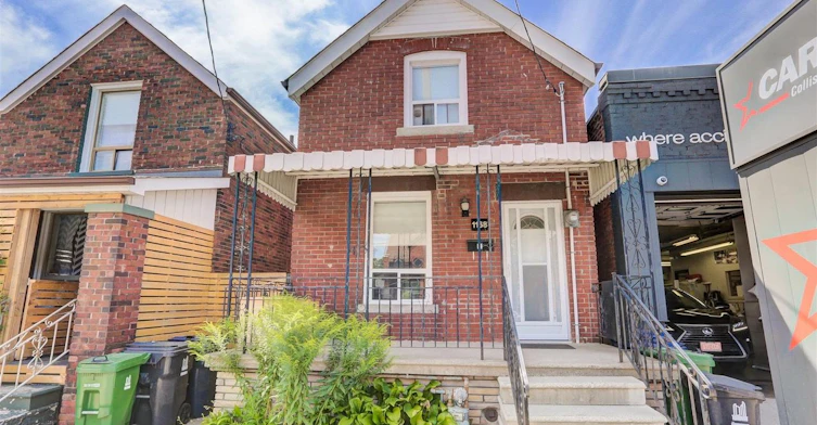 1168 Dovercourt Road, Toronto, ON, M6H 2X9