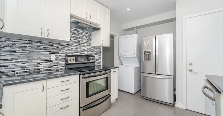61 Avondale Boulevard, Brampton, ON, L6T 1H1 - 11
