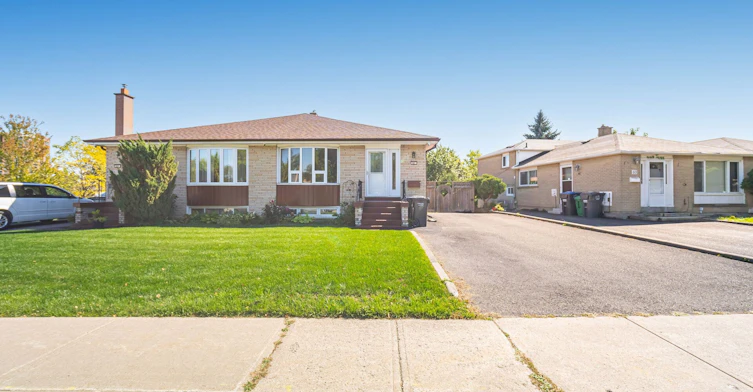 61 Avondale Boulevard, Brampton, ON, L6T 1H1 - 4