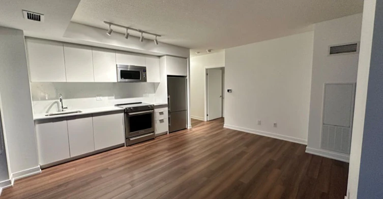 1902-30 Samuel Wood Way, Toronto, ON, M9B 0C9 - 6