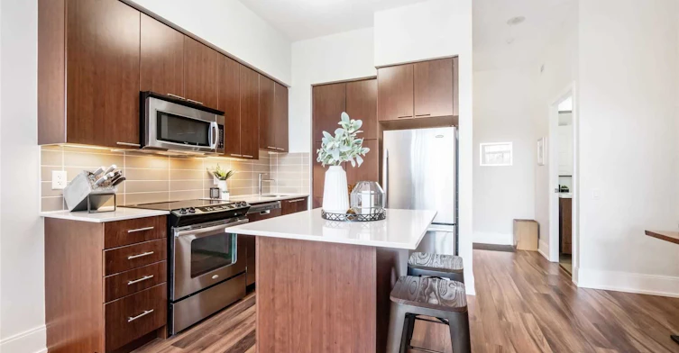 204-15 Viking Lane, Toronto, ON, M9B 0A4 - 4