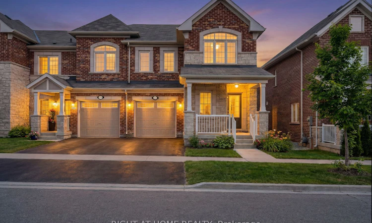 1235 Mulroney Heights