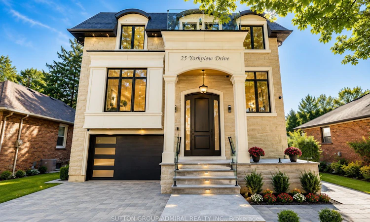 25 Yorkview Drive