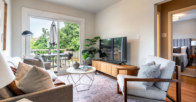 Upper-41 Treeview Drive, Toronto, ON, M8W 4C1 - 14