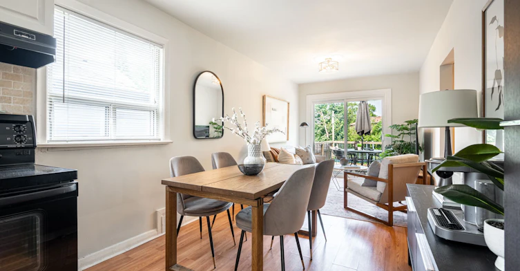 Upper-41 Treeview Drive, Toronto, ON, M8W 4C1 - 11