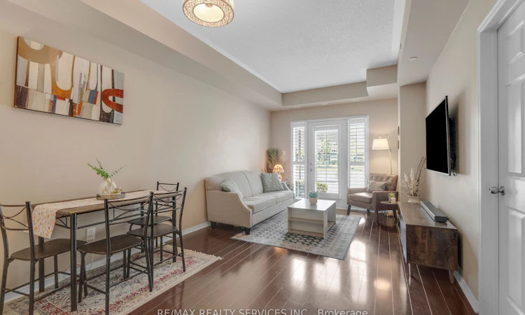 101-5150 Winston Churchill Boulevard