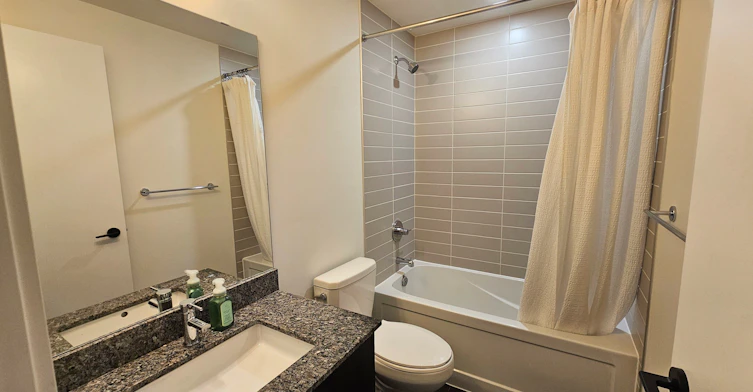 811-335 Wheat Boom Drive, Oakville, ON, L6H 7Y1 - 15