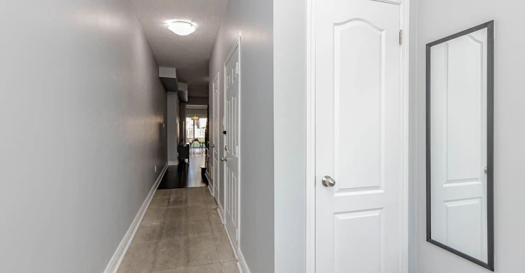 Upper-973 Francine Crescent, Mississauga, ON, L5V 0E2 - 9