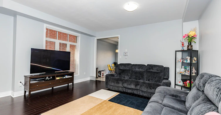 Upper-973 Francine Crescent, Mississauga, ON, L5V 0E2 - 14