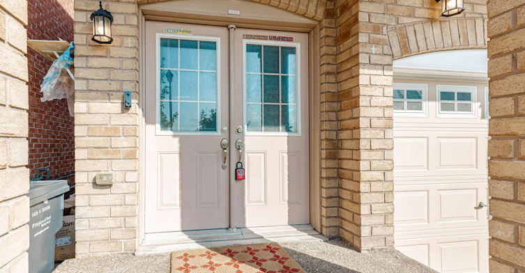 Upper-973 Francine Crescent, Mississauga, ON, L5V 0E2 - 7