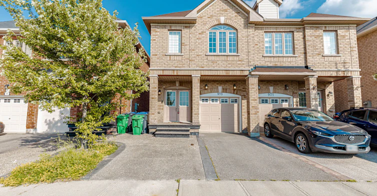 Upper-973 Francine Crescent, Mississauga, ON, L5V 0E2 - 3