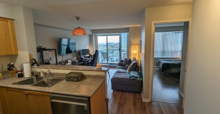 610-9 Michael Power Place, Toronto, ON, M9A 0A5 - 2