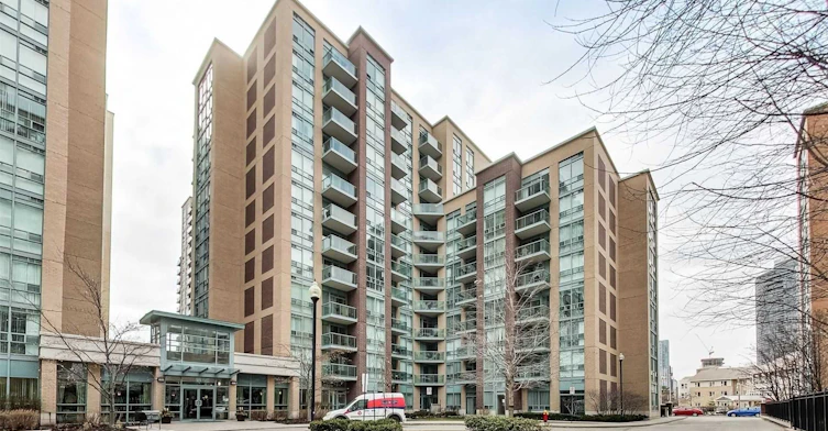 610-9 Michael Power Place, Toronto, ON, M9A 0A5