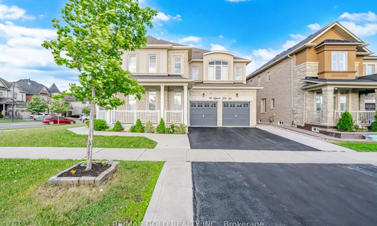 49 Squire Ellis Drive