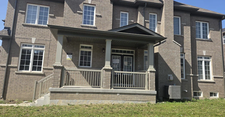 4 Sail Road, Brampton, ON, L7A 4W6