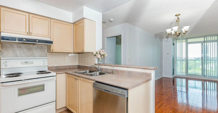 506-2565 Erin Centre Boulevard, Mississauga, ON, L5M 6Z8 - 12