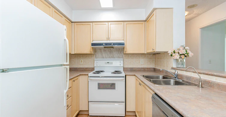 506-2565 Erin Centre Boulevard, Mississauga, ON, L5M 6Z8 - 10