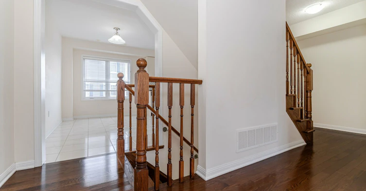 4 Colonel Frank Ching Crescent, Brampton, ON, L4Y 5W5 - 5