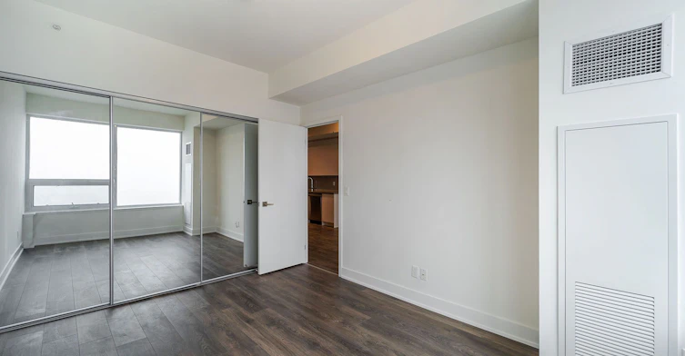 1102-297 Oak Walk Drive, Oakville, ON, L6H 6Z3 - 15